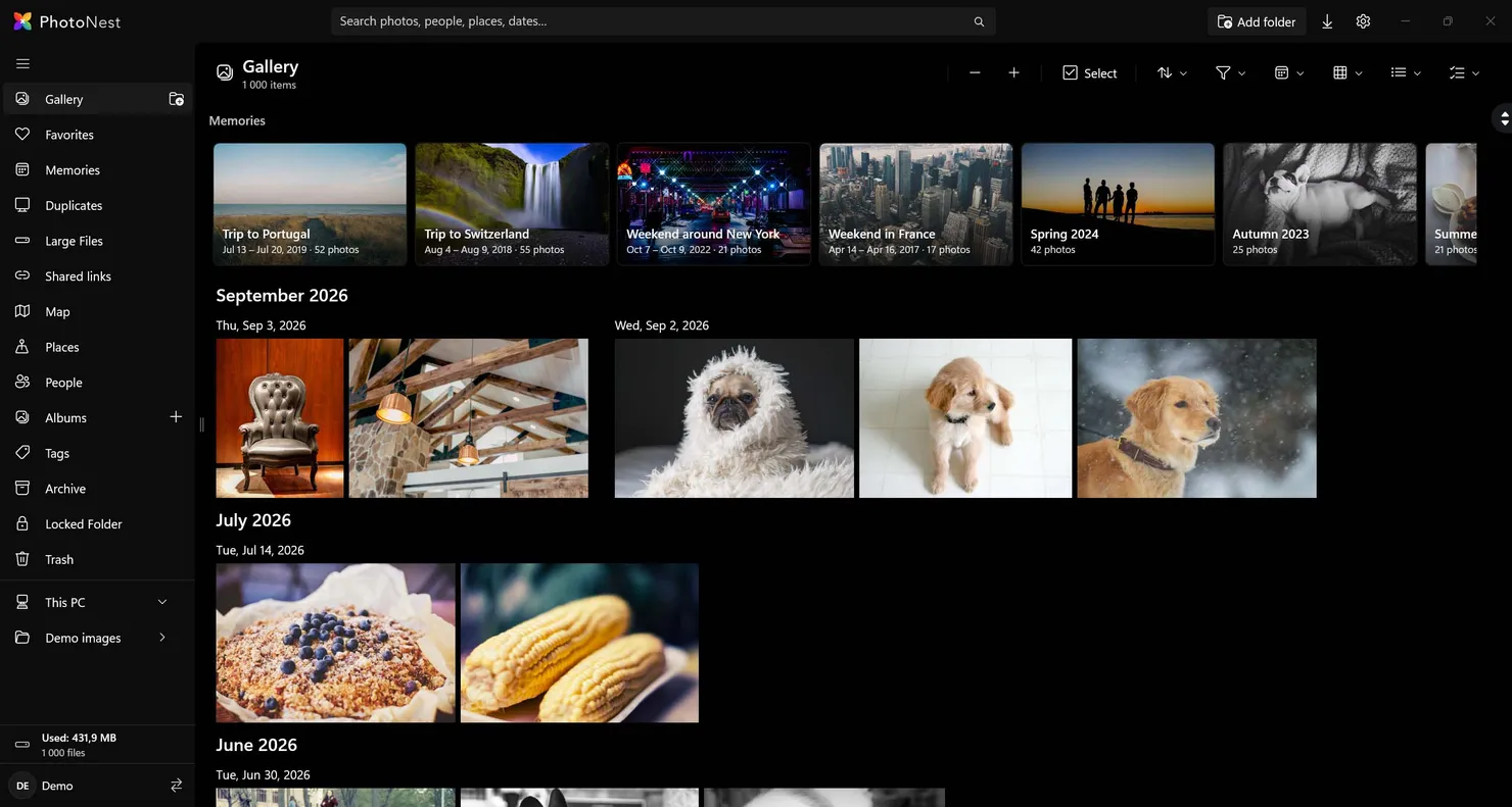 PhotoNest desktop app, gallery view